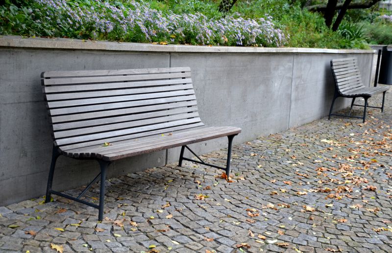 Retaining Wall with Seating